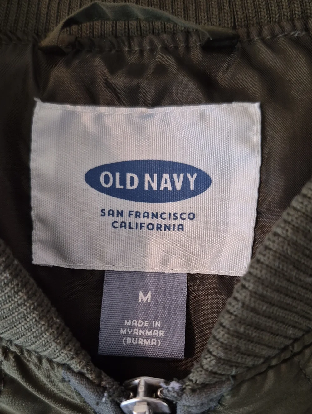 Old Navy Quilted Zip Front Vest Green Size M‎